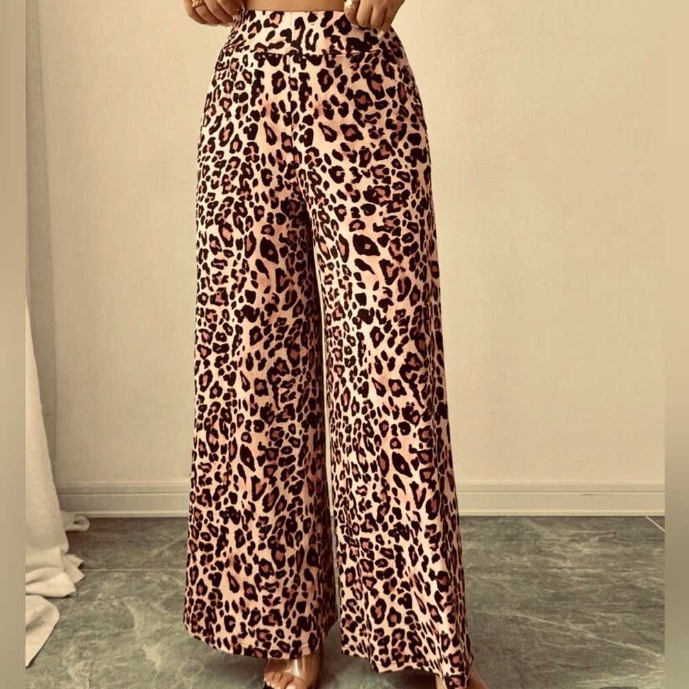 Leopard Print Wide-Leg Pants